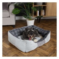 Scruffs Highland Box Bed - Small 50 X 40cm