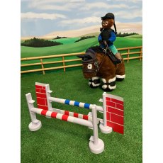 Crafty Ponies New Show Jumping Set