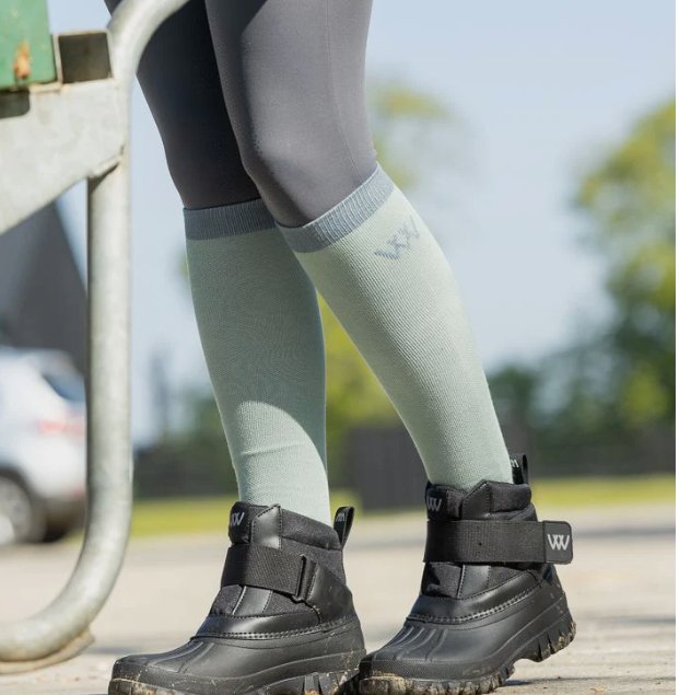 Woof New Short Boot Black