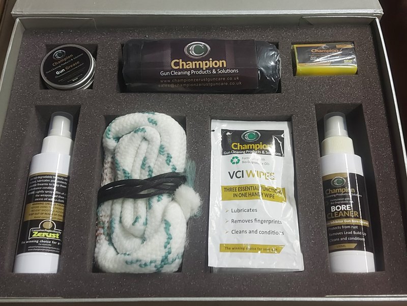Champion CHAMPION GUN CLEANING GIFT  BOX 12G