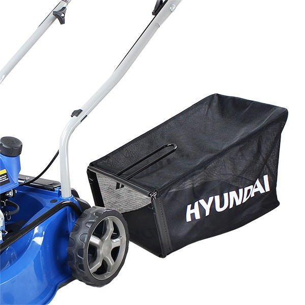 Hyundai Petrol Lawnmower 79cc 400mm Push Rotary HYM400P BATA Ltd