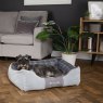 Scruffs Highland Box Bed - Medium 60 X 50cm